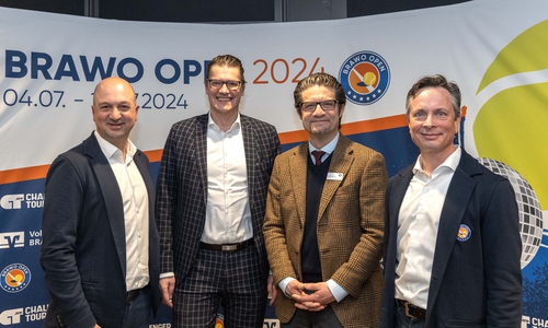 Volker Jäcke (Turnierdirektor), Raik Packeiser (Präsident des Tennisverbandes-Niedersachsen), Carsten Ueberschär (Direktionsleiter Braunschweig Volksbank BRAWO) und Markus Beese (Geschäftsführer Brunswiek Marketing) stellten im März das Programm der diesjährigen BRAWO OPEN vor.