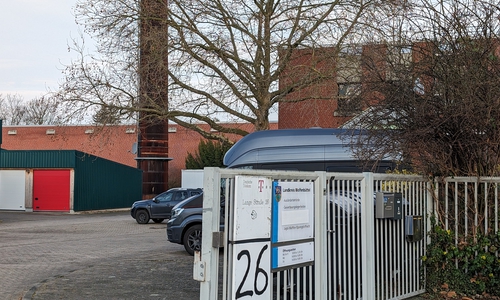 Die Ausländerbehörde des Landkreises Wolfenbüttel hat seinen Sitz auf einem Hinterhof an der Langen Straße.