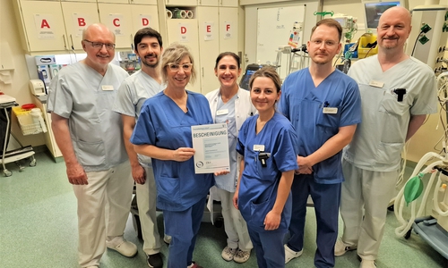v.l.: Dr. med. Dietmar Loitz, Jose Molano, Heide Faber, Sandra Nitsche, Jennifer Eswei, Robert Steinmeyer und Matthias Tiede.