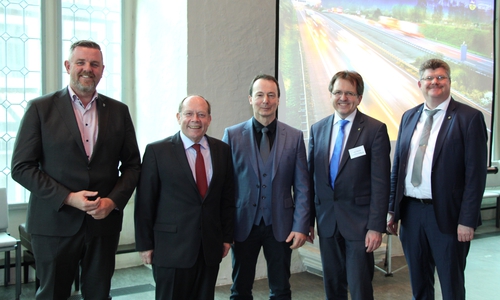 Die Redner zum Festakt 50 Jahre Gebietsreform: (v. li.) Andreas Busch, Lothar Hageböllig, Christian Michel, Torsten Wendt und Alexander Hoppe.