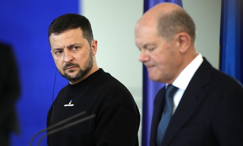 Wolodymyr Selenskyj und Olaf Scholz (Archiv)
