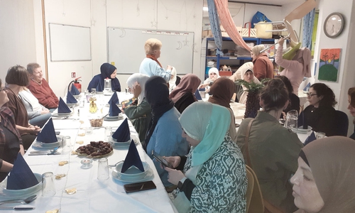 Beim gemeinsamen Fastenbrechen: Muslimische Frauen trafen sich im Salawo.