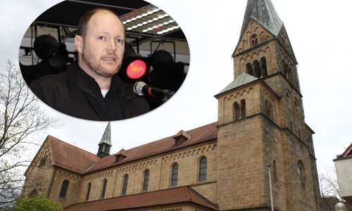 Am Sonntag wird zum Gottesdienst aufgerufen, um zu zeigen, dass man hinter Pfarrer Matthias Eggers steht. 