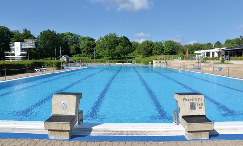 In Räbke kann schon wieder seit Himmelfahrt geschwommen werden. 