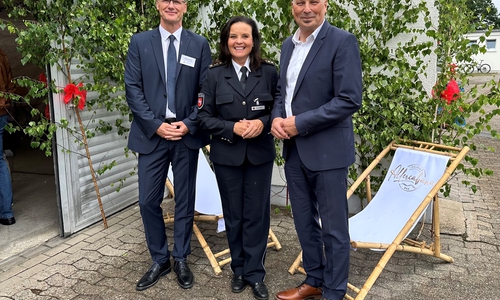 v.l.: Kriminaldirektor Oliver Grotha, Leitende Polizeidirektorin Petra Krischker und Polizeipräsident der Polizeidirektion Braunschweig Michael Pientka.