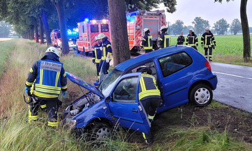 Der VW Polo war von der Straße abgekommen.