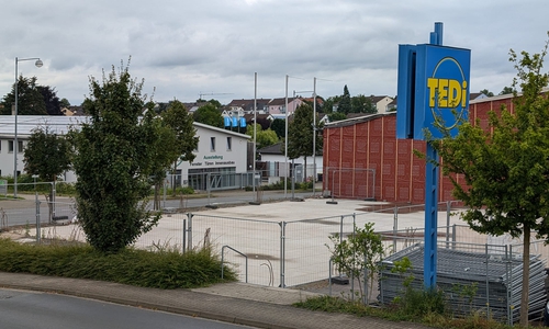 Die Brandruine wurde inzwischen abgerissen. Doch wie geht es nun weiter? 