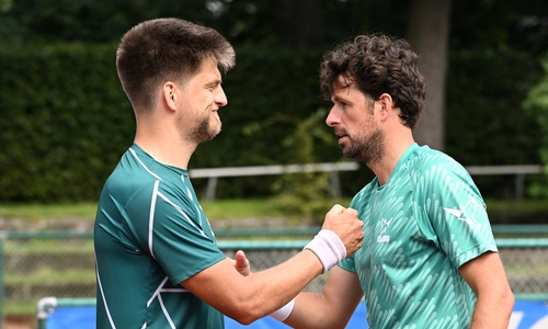 Auch im Doppelfinale stehen mit Sander Arends und Robin Haase zwei Niederländer. 