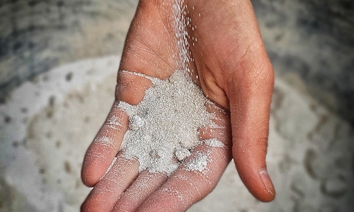 Struvit aus der Struvit-Fällung des Klärwerks Steinhof, Braunschweig.