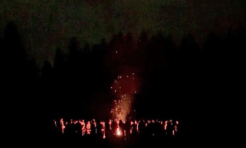 Die Rainbow Familiy entfachte ein Feuer im Landschaftsschutzgebiet.