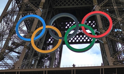 Eiffelturm mit Olympischen Ringen (Archiv)