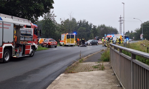 In Emmerstedt war ein Motorrad mit einem Auto zusammengestoßen.