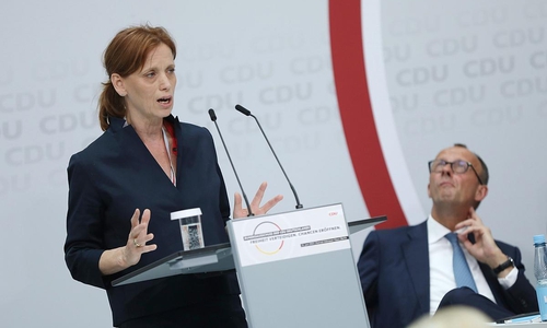 Karin Prien und Friedrich Merz (Archiv)