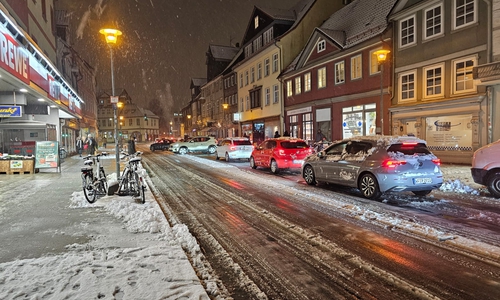 Einige Verkehrsteilnehmer wendeten und suchten sich andere Wege.