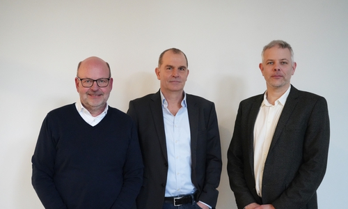 Von links nach rechts: Prof. Dr. Heinz-Dieter Quack, Ostfalia-Vizepräsident für Forschung, Entwicklung und Technologietransfer, Dipl.-Biol. Kai Hillebrecht, Leiter des Wissens- und Technologietransfers der Ostfalia Hochschule sowie Dr. Claudius Schiller, Geschäftsführer der Wirtschaftsförderung im Landkreis Wolfenbüttel GmbH.