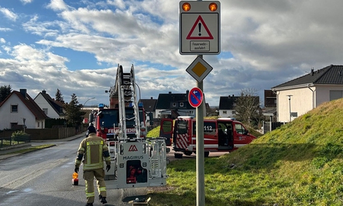 Zusätzliche Warnleuchten an den neuen Schildern sollen deutlich machen, wenn es einen Alarm gibt.