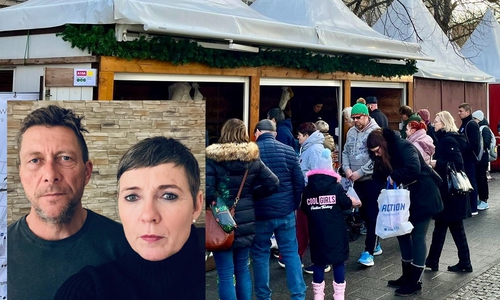 Der Obststand von Familie Loose auf dem Magdeburger Weihnachtsmarkt. Im Bild: Tina und Stefan Loose.