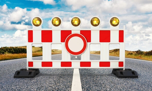 Aufgrund einer Baumaßnahme kommt es zu einer Vollsperrung für den gesamten Verkehr.