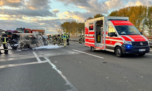 Einige Verletzte wurden ins Krankenhaus gebracht.