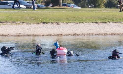 Zahlreiche Taucher waren im Einsatz