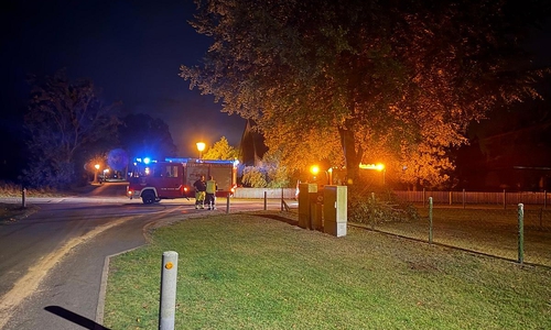 800 Meter lange Ölspur beschäftigt Feuerwehr in Neu-Schepelse (Archiv)