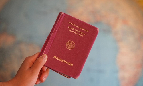 Reisepass (Archiv)