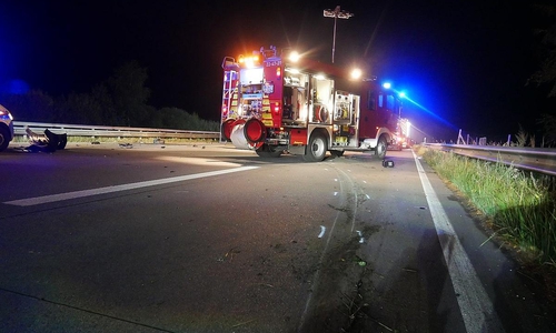 Verkehrsunfall auf der A 1 bei Elsdorf (Archiv)