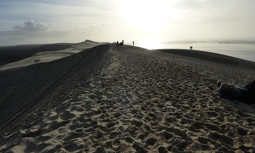 Arcachon an der Atlantikküste ist vor allem durch die Dune du Pilat - die höchste Wanderdüne Europas - bekannt.
