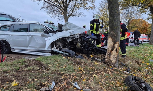 Missglücktes Überholmanöver auf der L240 zwischen Beckedorf und Huxahl (Archiv)