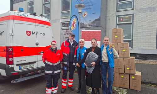 40 Schlafsäcke wurden an die Bahnhofsmission Braunschweig gespendet.