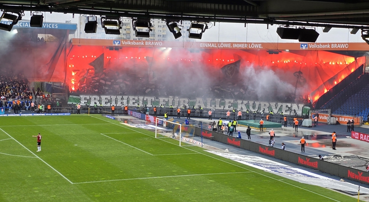 Eintracht gegen Hannover: Wer zahlt für den Polizeieinsatz beim Derby