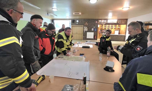 Rund 90 Kräfte hatten nach dem Mann gesucht. 