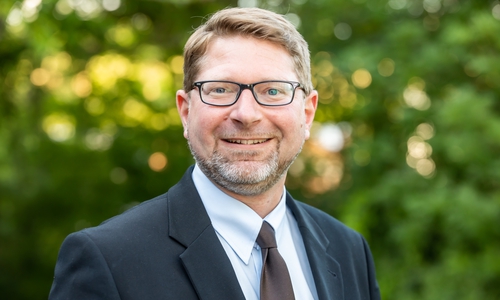 Marco Kelb stellt sich für eine zweite Amtszeit als Samtgemeindebürgermeister der Samtgemeinde Sickte zur Verfügung.