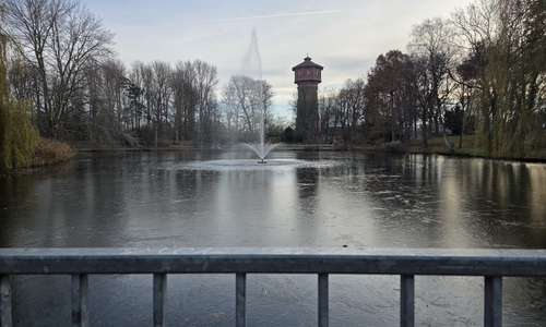 Derzeit ist sogar etwas Eis auf dem Wasser.