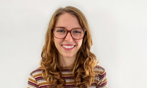  Luca Madita Nieding erhielt den Niedersächsischen Wissenschaftspreis 2025 für ihre außergewöhnlichen Studienleistungen und ihr universitäres sowie außeruniversitäres Engagement. 