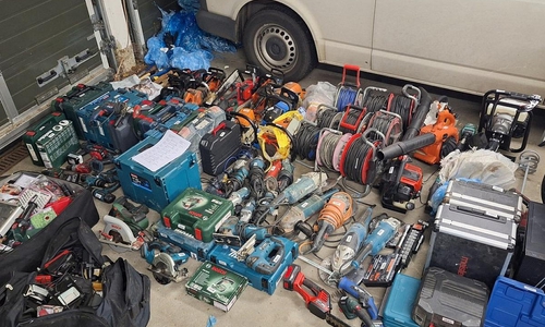 Teile der sichergestellten Gegenstände (Archiv)