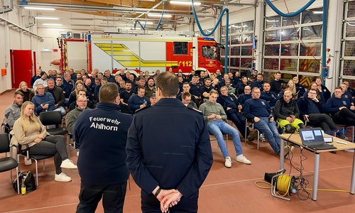 Gemeindefeuerwehr Großenkneten informiert über Aufbau des Katastrophen- und Zivilschutz  (Archiv)