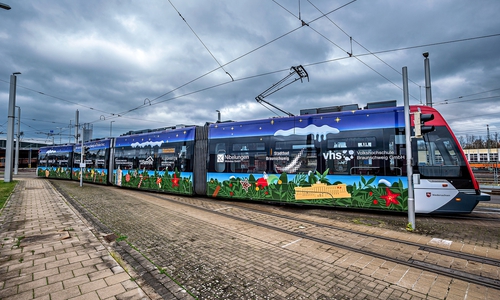Braunschweig bekommt in diesem Jahre eine Weihnachtstram.