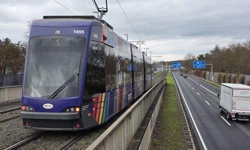 Aktuell ist für die Linie 1 an der Haltestelle Sachsendamm Endstation.
