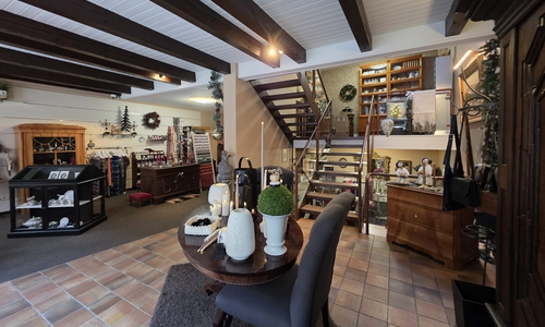 Nach monatelangen Sanierungsarbeiten erstrahlt das neue Geschäft in neuem Glanz