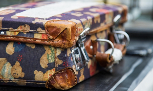 In Kolumbien rennt man um Mitternacht Menschen mit leeren Koffern einmal um den Block.