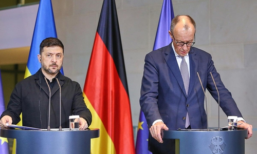 Wolodymyr Selenskyj und Friedrich Merz am 15.12.2025