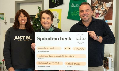 Alexandra Tomerius (li.) Ute Rump und Michael Tomerius.