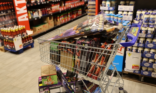 Manche lassen sich den Böllerspaß einiges kosten.