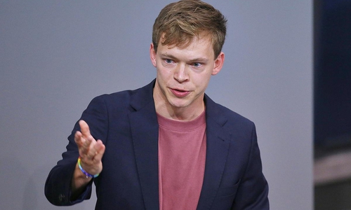 Timon Dzienus (Archiv)