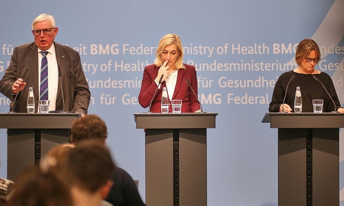 Laumann, Warken, Schlotzhaue am 11.12.2025