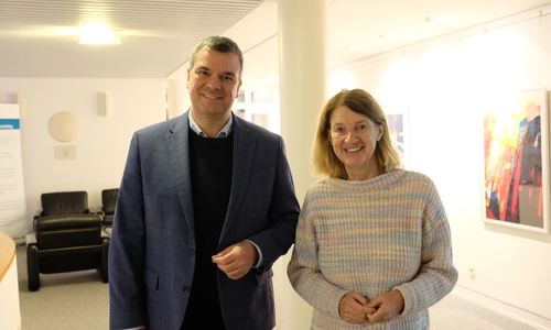 Mit der Schließung eines öffentlichen-rechtlichen Vertrages haben Clausthal-Zellerfelds Bürgermeisterin Petra Emmerich-Kopatsch und Landrat Dr. Alexander Saipa wichtige Weichen für die weitere städtebauliche Entwicklung in der Berg- und Universitätsstadt gestellt. 