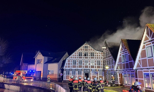Brand im historischen Jorker Ortskern (Archiv)