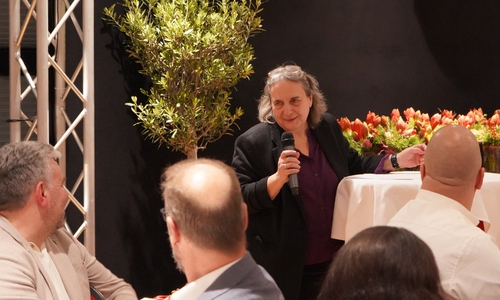 Gabriele Meyer, Leiterin des Pflegekinderdienstes, blickt auf das vergangene Jahr zurück.