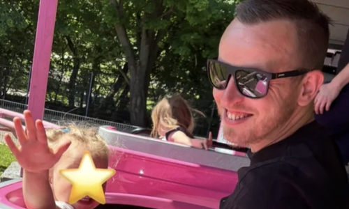 Der 32-jährige Frederik erlitt bei dem Säure-Angriff schwerste Verätzungen. 